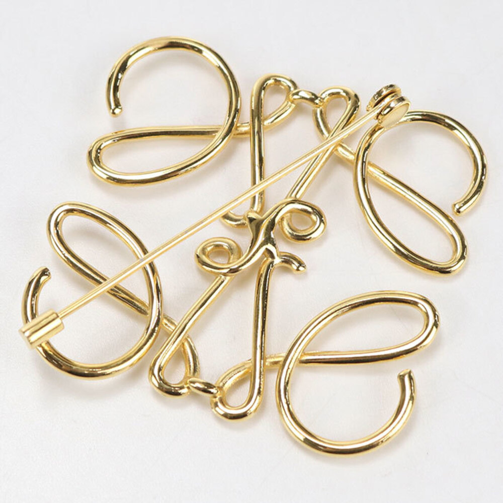 LOEWE Brooch 111.25.020 Anagram Women's Gold - Picture 2 of 4